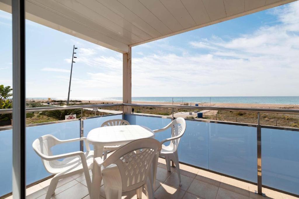 Apartamentos Denis Castelldefels Exteriér fotografie