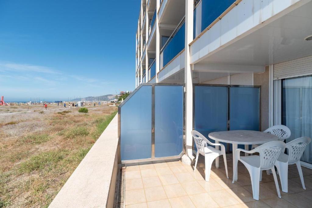 Apartamentos Denis Castelldefels Exteriér fotografie